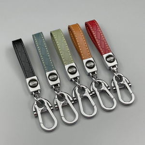 Official Style Stylish Car Brand Metal Emblem Car Accessories Fan Gifts Durable Leather Keychain with Zinc Alloy