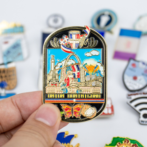Modern Minimalist Custom Lapel Pins Zinc Alloy Badges for Branding Marketing Events
