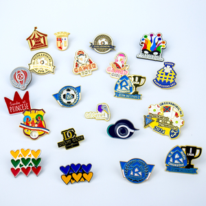 2025 Custom Country Flags Printed Enamel Pin Metal Lapel Pins For Clothes