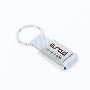Eco-Friendly Recyclable Zinc Keychain Custom Logo Engraved for Corporate Sustainability Gifts Team Building Events
